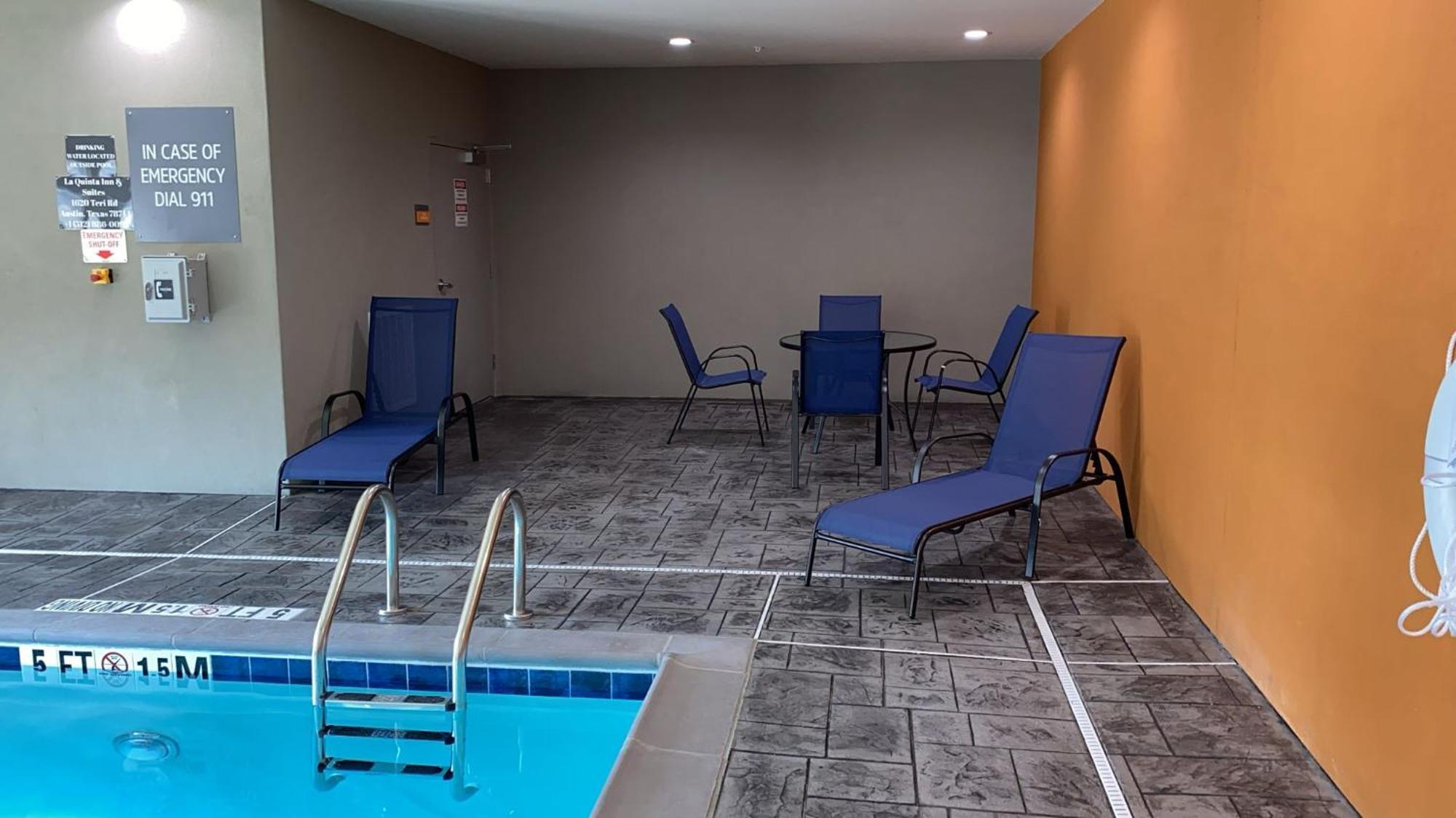 La Quinta Inn & Suites By Wyndham Austin South Esterno foto