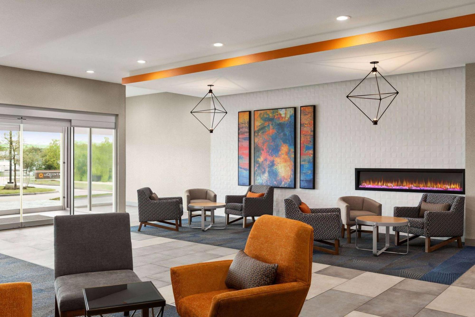 La Quinta Inn & Suites By Wyndham Austin South Esterno foto