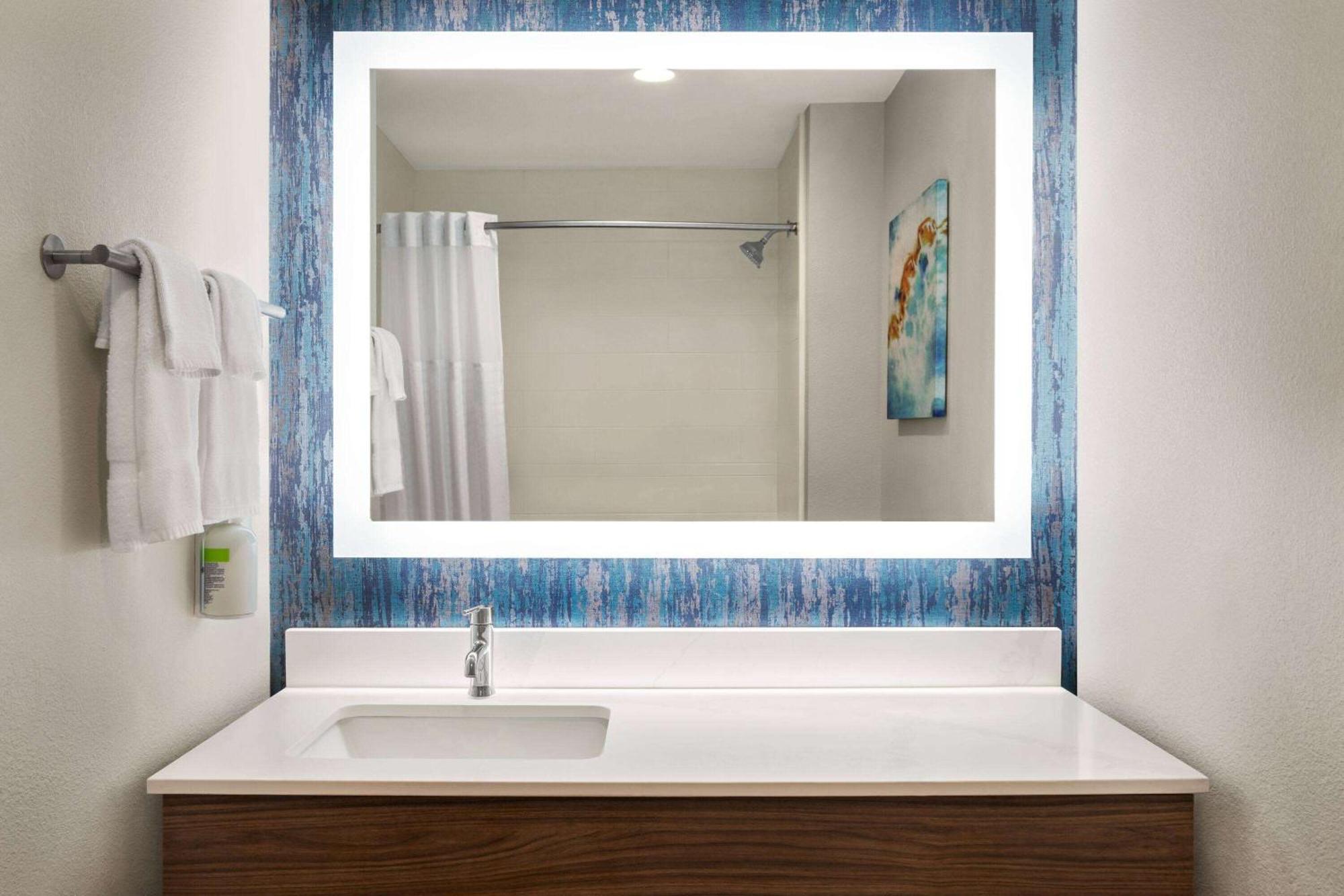 La Quinta Inn & Suites By Wyndham Austin South Esterno foto